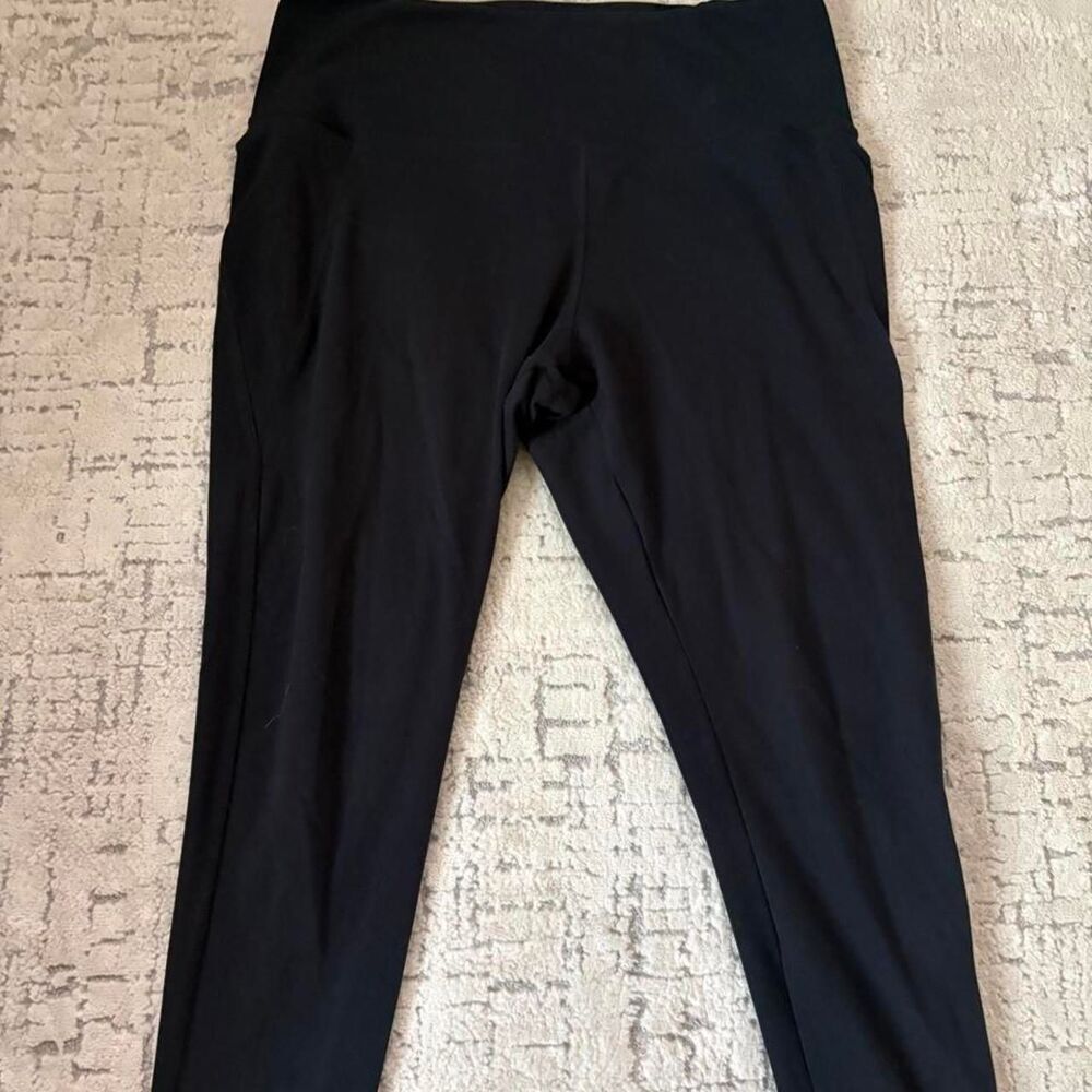 Danskin Women's Black Leggings